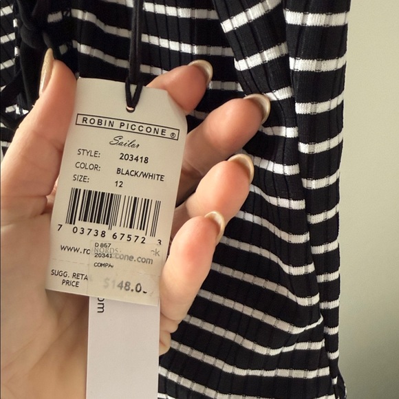 Robin Piccone Monochrome Striped Pattern - Picture 3 of 4